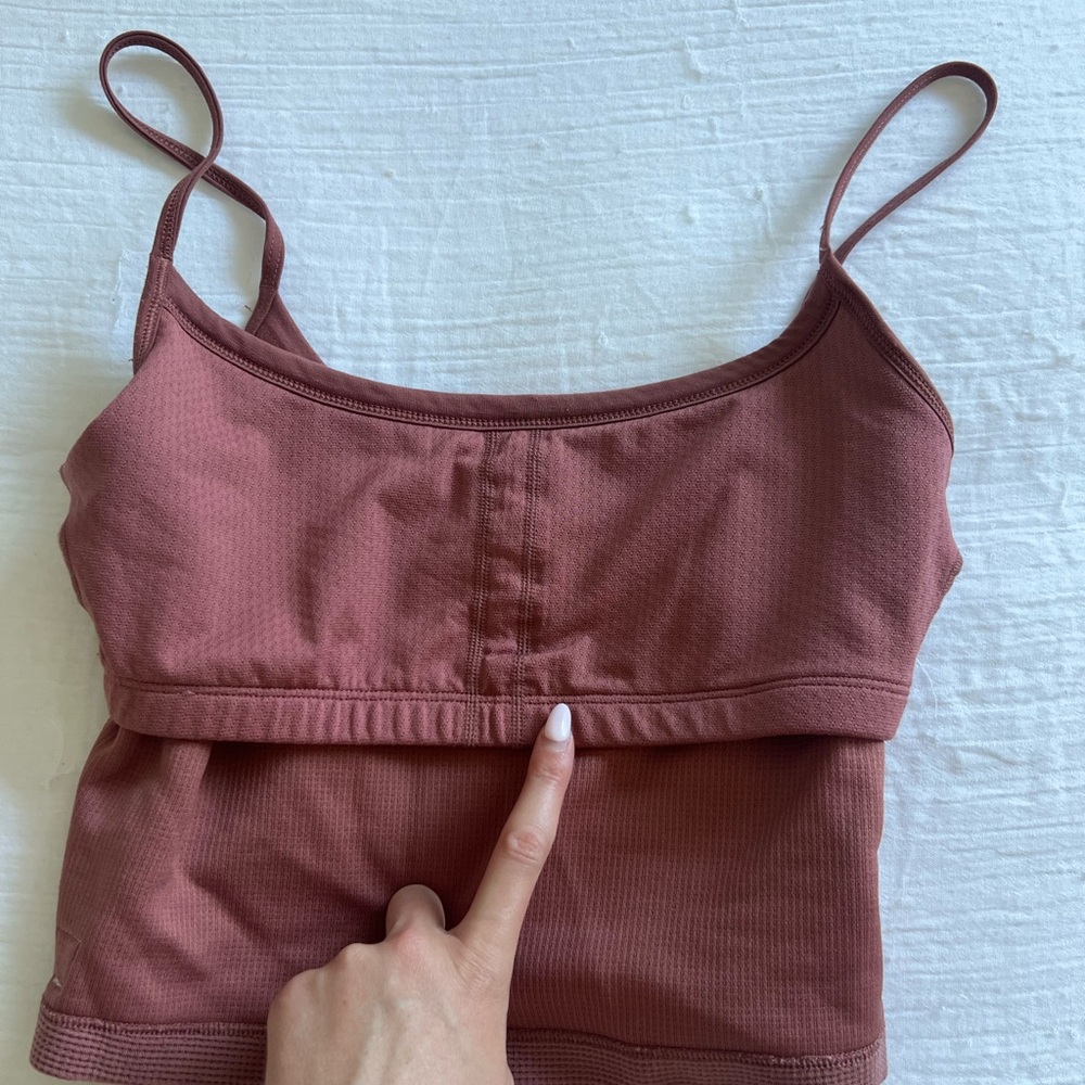 Vuori Thermal Crop Tank (Small) + Bayview Wide-Leg Pant (Small) SET - Rosewood - Picture 6 of 7